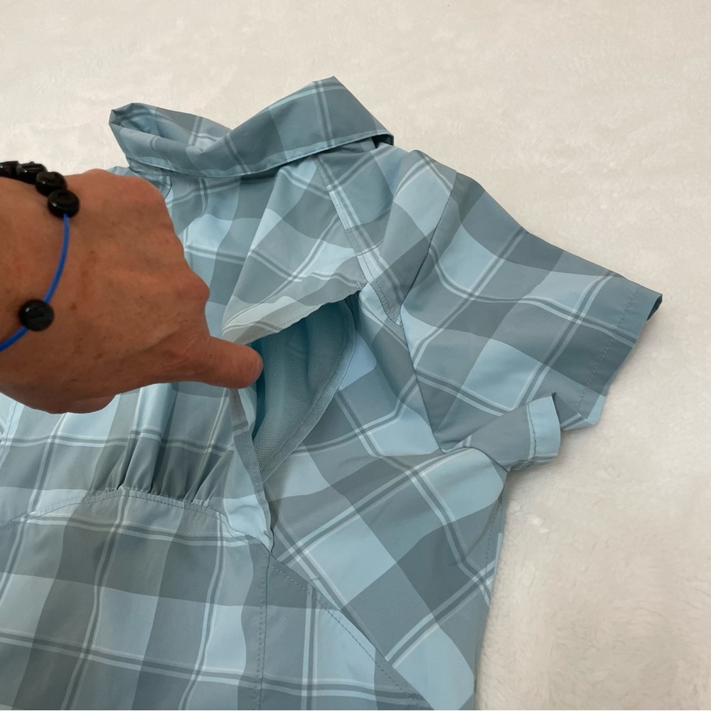 Columbia Sportswear Company  teal Plaid Short Sleeve Shirt. SMALL - Picture 9 of 12